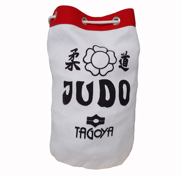 Macuto de judo blanco.