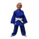 Kimono de judo azul infantil.