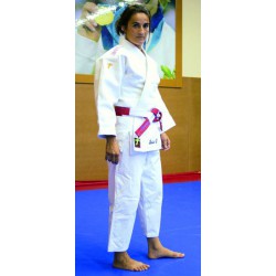 Judogi Supreme Grand Master blanco con bordado directo