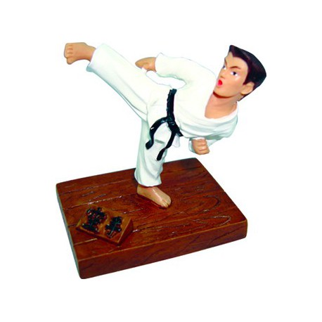 Figura karate de resina, 8cm.