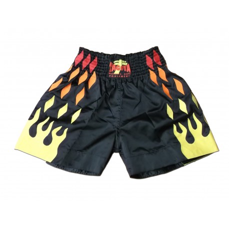 Pantalón Thai Boxing de saten negro con llamas.