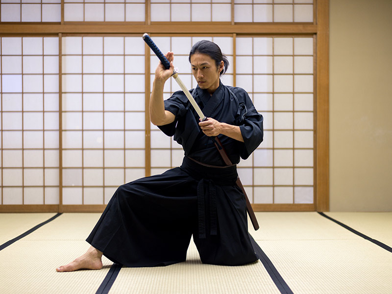 Descubre el Kobudo: El arte marcial de las armas tradicionales japonesas