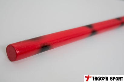Baston de rattan rojo con manchas negras