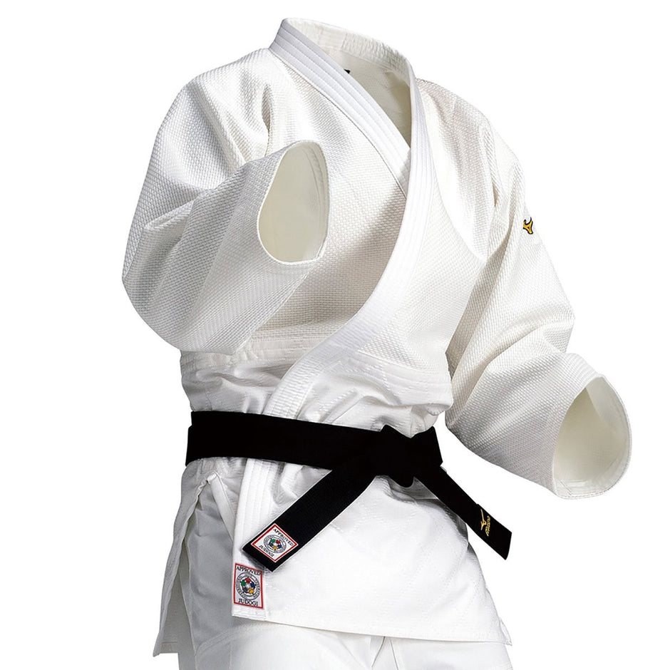 Judogi Mizuno Yusho blanco 2024 IJF.