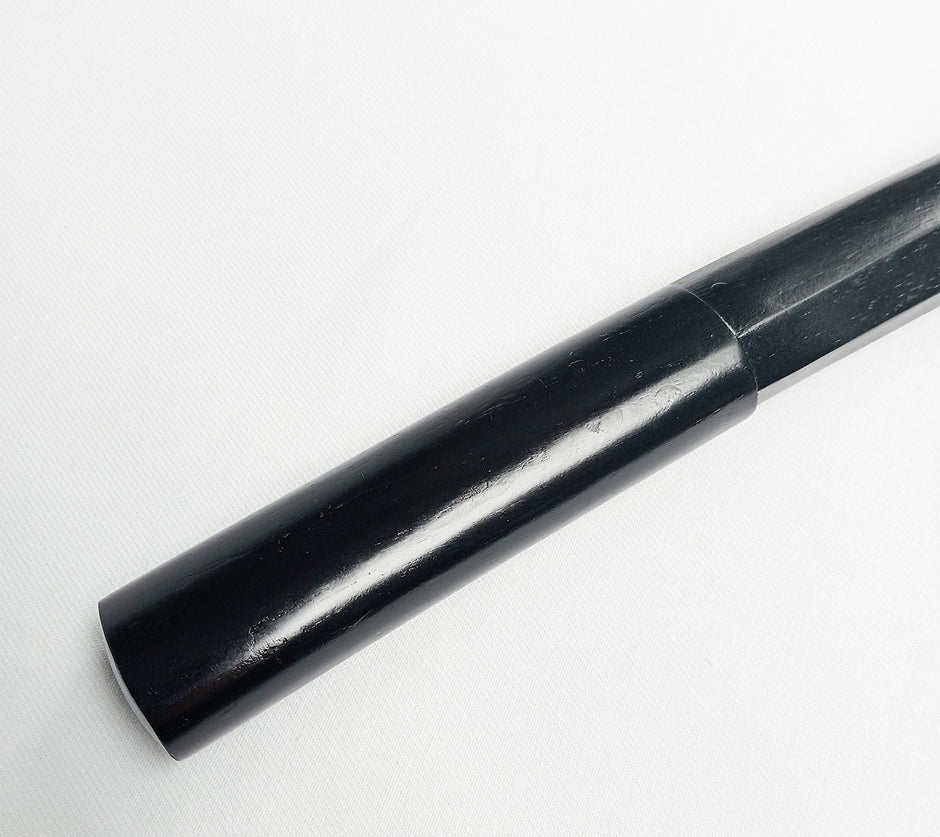 Kodachi de roble negro con tsuba