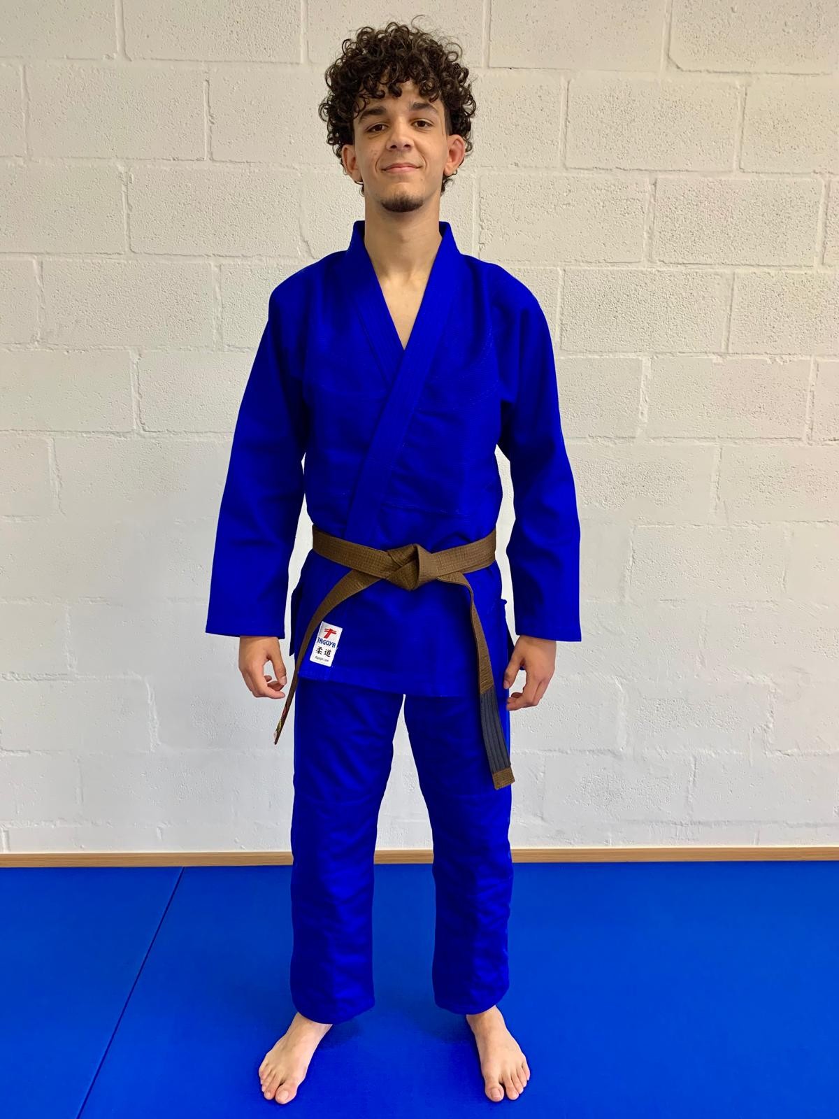 Kimono de Jiu Jitsu Brasileño azul