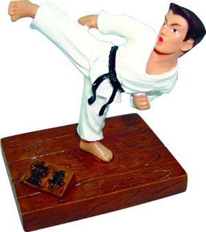 Figura karate de resina, 8cm.