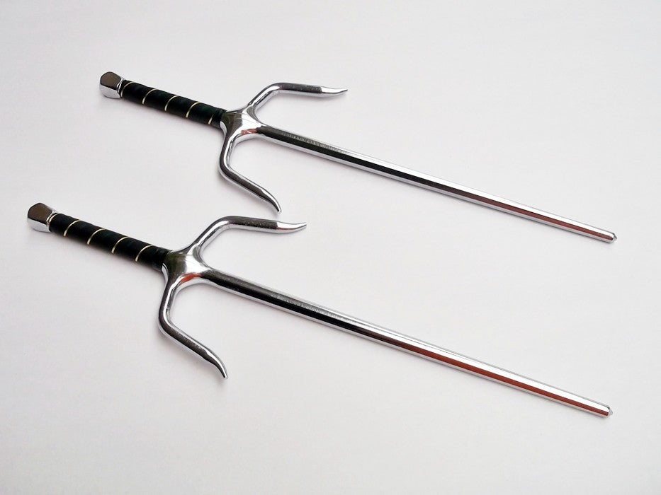 Sais hexagonales de acero cromado 49cm.
