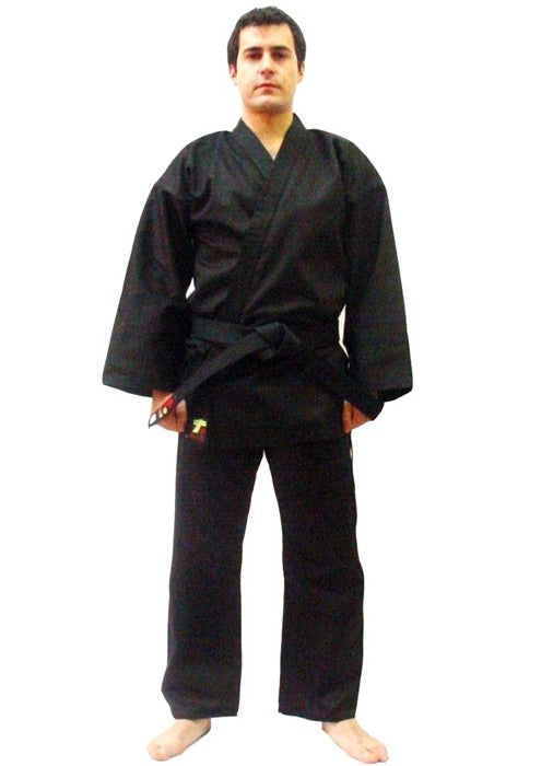 Traje karate negro de entrenamiento en algodón 100% de 12 onzas.