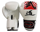 Guantes boxeo blancos con relleno moldeado, con cierre de velcro.